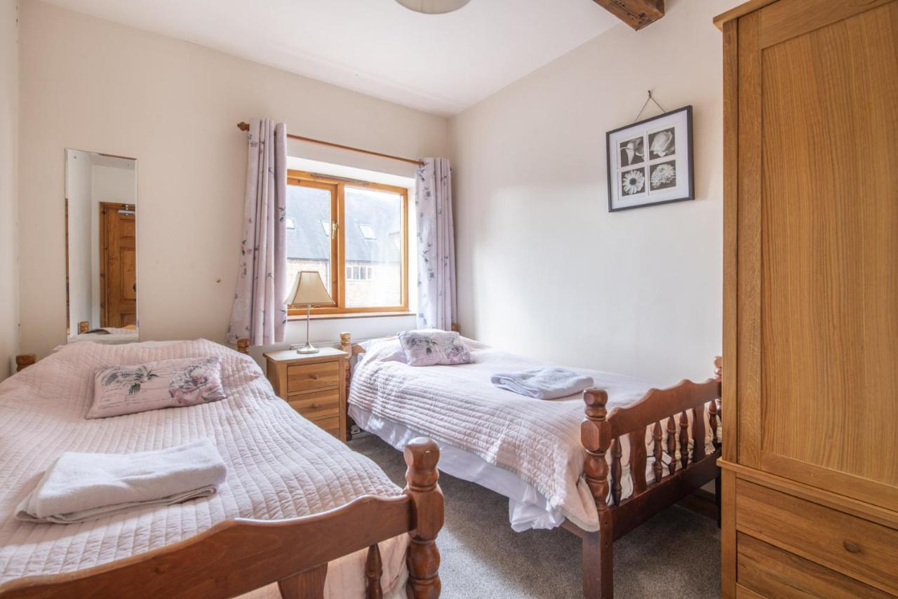 Somersal Cottages แอชบอร์น ภายนอก รูปภาพ