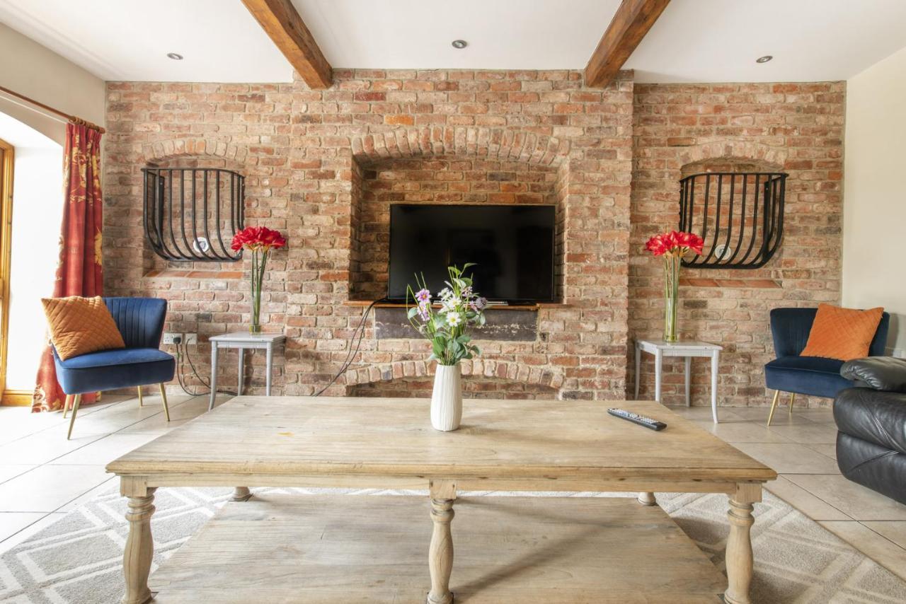 Somersal Cottages แอชบอร์น ภายนอก รูปภาพ