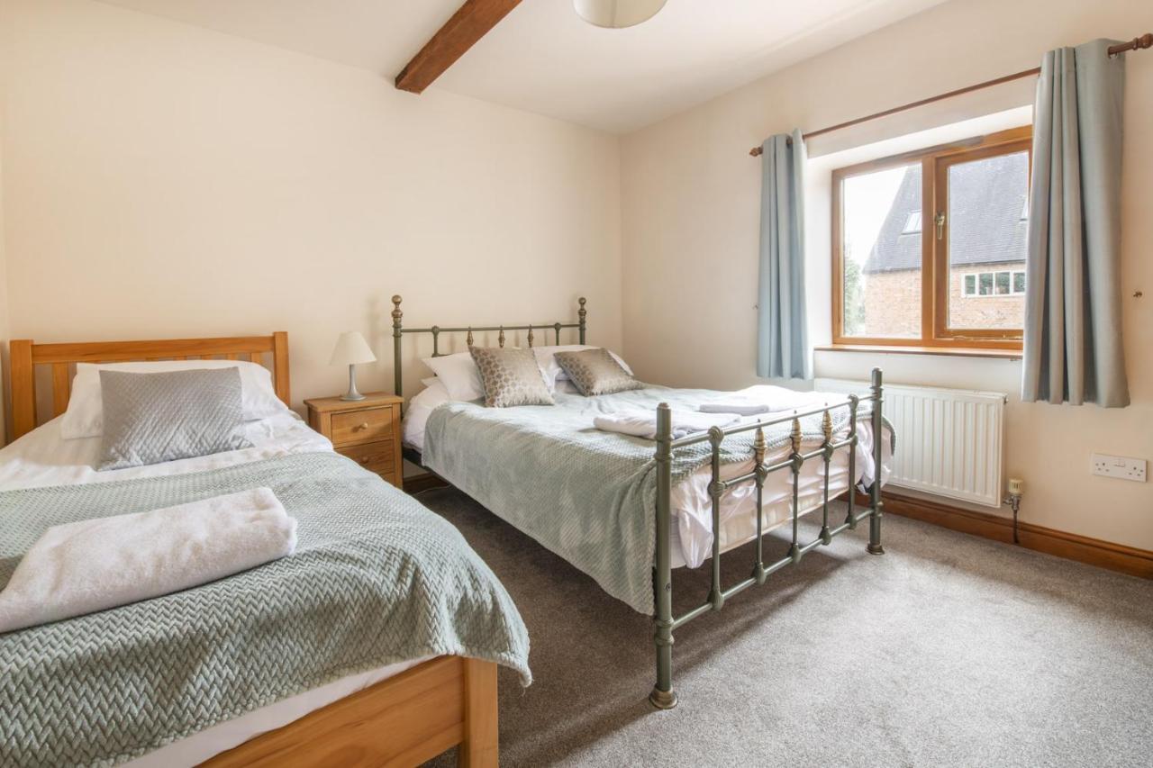 Somersal Cottages แอชบอร์น ภายนอก รูปภาพ