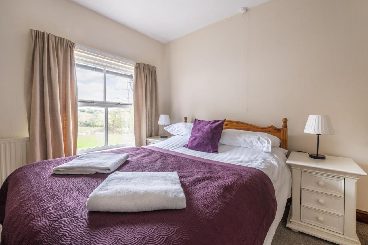 Somersal Cottages แอชบอร์น ภายนอก รูปภาพ